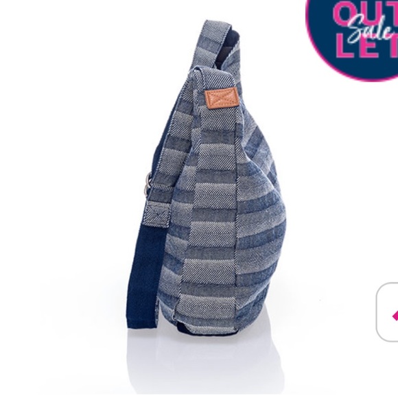 Retro hobo crossbody by thirty one - Picture 2 of 7